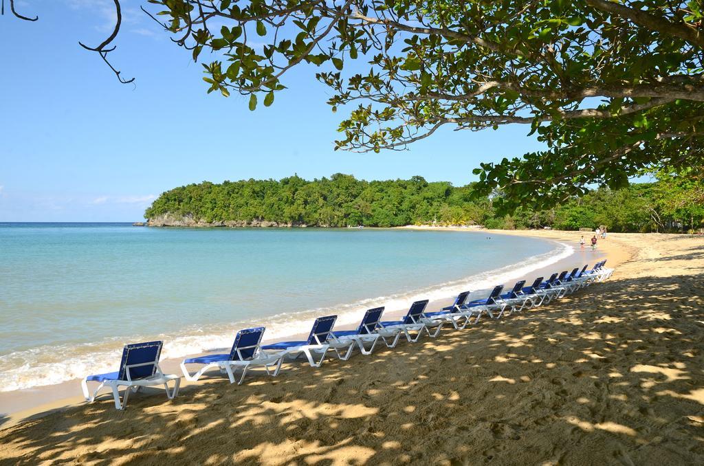 Kaz Kreol Beach Hotel Ocho Rios Bagian luar foto